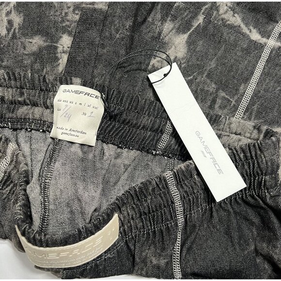 GAMEFACE Oversized Shorts in Denim Acid - Picture 5 of 5